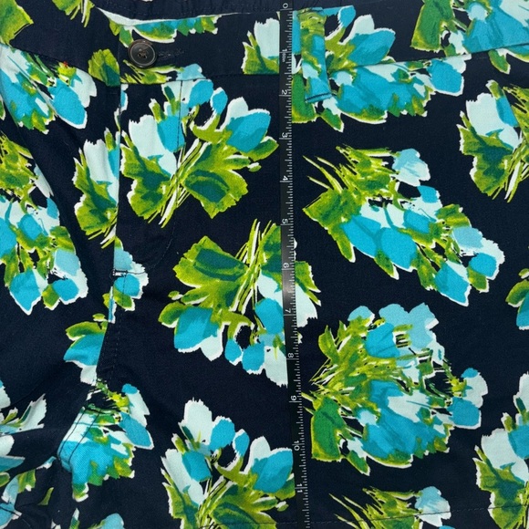 Merona Floral Women's Shorts - Blue and Green size 18 - Picture 2 of 5